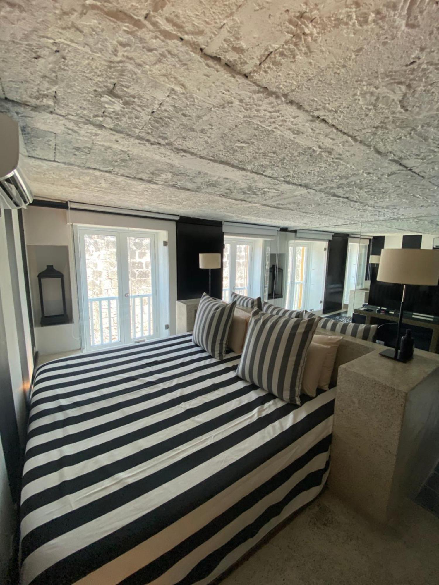 Apartamento Duplex Vista Al Mar Y Murallas Nuevo En La Ciudad Amurallada Apartment Cartagena Exterior photo