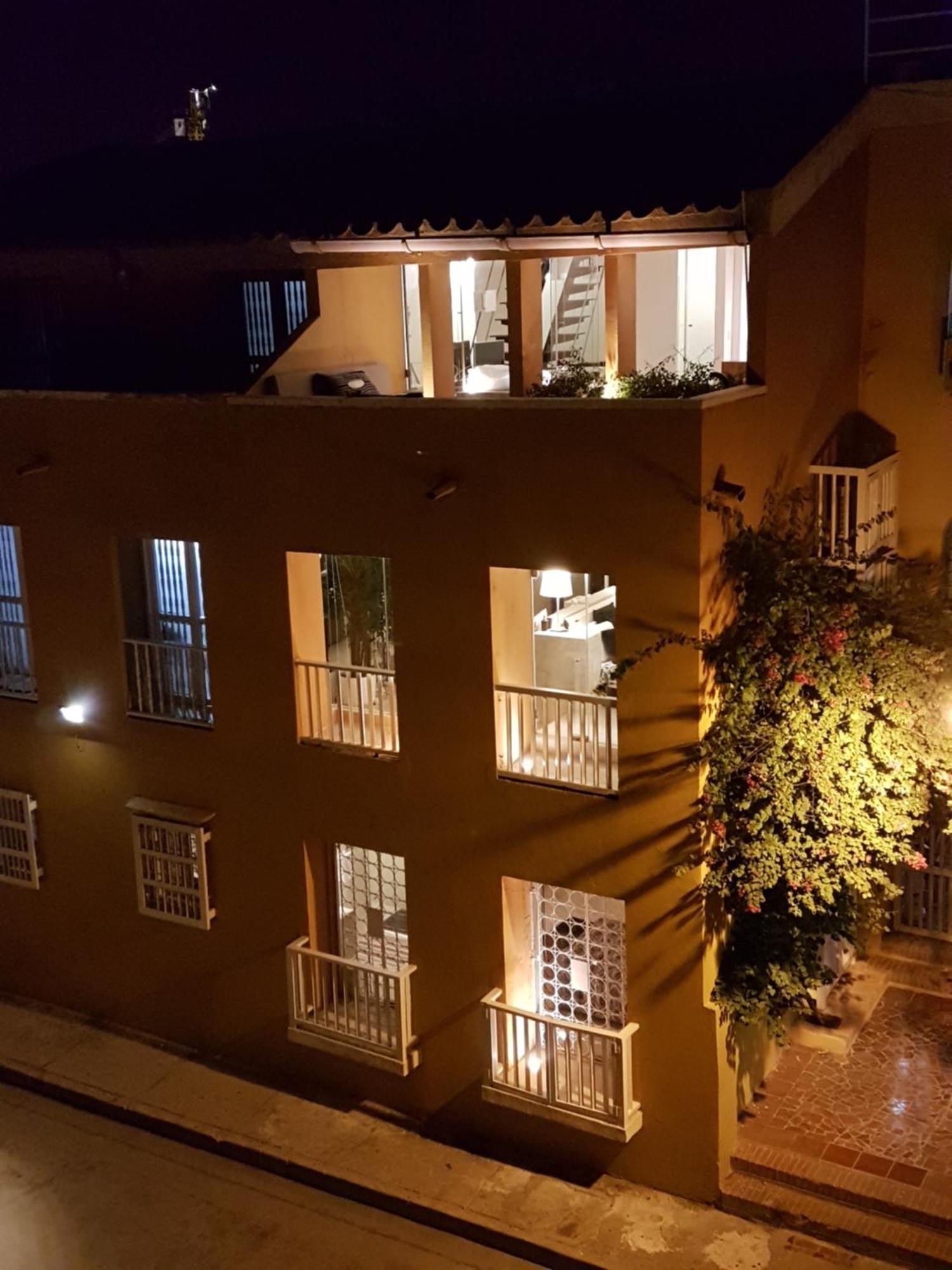Apartamento Duplex Vista Al Mar Y Murallas Nuevo En La Ciudad Amurallada Apartment Cartagena Exterior photo